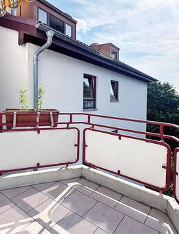 Maisonettewohnung mit voll ausgebautem Dachstudio und vielfältigen Nutzungsmöglichkeiten - München