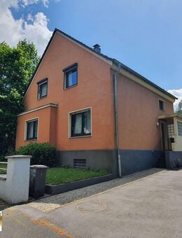 Solingen-Wald: 1-2 Familienhaus mit großem sonnigen Grundstück, sucht neue Eigentümer! - Solingen (Klingenstadt)