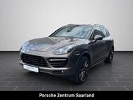 Porsche Cayenne, Turbo, Jahr 2012 - Saarbrücken