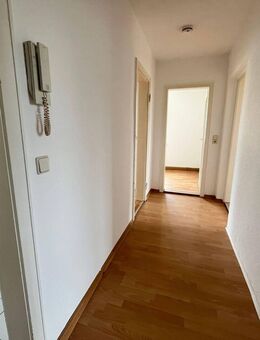 Wohntraum mit Balkon in Top-Lage - 2 Monate MIETFREI für Ihre Kreativität!! - Hainichen (Sachsen)