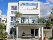Reutlingen-Betzingen, exclusives neuwertiges Haus mit Einliegerwohnung in Top-Aussichtslage mit Geothermieheizung - Reutlingen