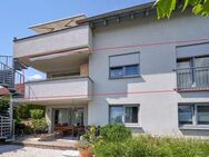 großzügige 3 Zimmer-Erdgeschoss-Wohnung mit Balkon und Garage - Ingersheim