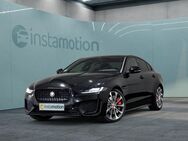 Jaguar XE, R-DYNAMIC BLACK D200, Jahr 2023 - München