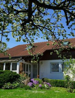 Provisionsfrei! EFH in idyllischer und sonniger Lage inkl. Doppelgarage. - Obing