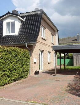 Doppelhaushälfte Grönwohld - ruhige Wohnstraße / Sackgasse - Grönwohld
