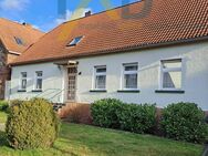 Einfamilienhaus mit umfangreichen Nebengebäuden auf 8500m² Grundstück - Möckern (Sachsen-Anhalt)