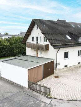 Altdorf: Gepflegte Doppelhaushälfte in ruhiger Lage - Altdorf (Bayern)