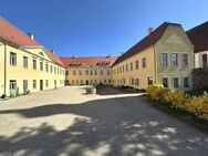 Exklusives Wohnen im historischen Ambiente: Moderne 3-Zi. Wohnung im Schloß Weistropp - Klipphausen