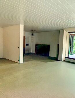 Zweifamilienhaus im Grünen - Groß Ippener