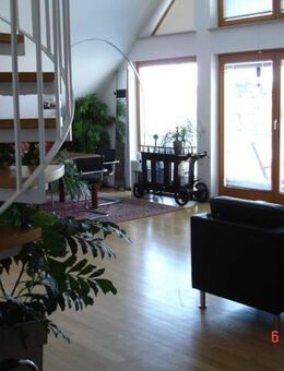 Repräsentative, ruhige Galeriewohnung in Mörfelden - 146 m² Wohnkomfort auf zwei Ebenen - Mörfelden-Walldorf