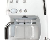 Smeg Filterkaffeemaschine DCF02WHEU, 1,4l Kaffeekanne, Papierfilter 1x4, inkl. Permanentfilter