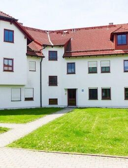 Kapitalanlage oder Eigennutz - Sanierte ETW in Bannewitz 65 m², inkl. EBK, Balkon & TG-Stellplatz! - Bannewitz