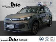 VW Tiguan, 2.0 TDI Life TRAVELASSIST 18, Jahr 2024 - Hohenwestedt