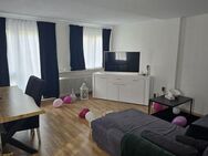 Ansprechende, große 3,5 Zimmer-Wohnung mit Terrasse in Schömberg - Schömberg (Regierungsbezirk Karlsruhe)