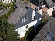 Friedrichsdorf - Köppern: Freistehendes Einfamilienhaus mit viel Gestaltungsmöglichkeiten! - Friedrichsdorf