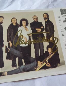 DDR-Sängerin Ute Freudenberg (Gruppe 'Elefant') - Autogrammpostkarte mit original Unterschrift !! - Magdeburg