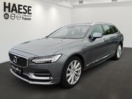 Volvo V90, T8 Inscription Plug-In Hybrid AWD EU6d-T Luftfahrwerk, Jahr 2020 - Wiesbaden Kastel