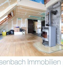 Handwerker aufgepasst: 3 Zimmer-Dachgeschosswohnung mit viel Gestaltungsspielraum - Lörrach