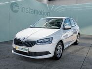 Skoda Fabia, 1.0 MPI 44KW Cool Plus hinten, Jahr 2021 - München