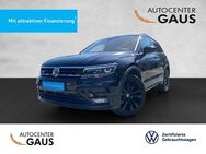 VW Tiguan, 2.0 TDI Highline Black St, Jahr 2020 - Bielefeld