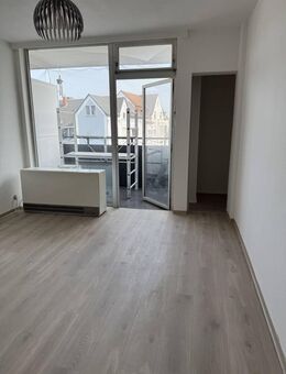 Renovierte 2-Zimmer-Stadtwohnung mit 2 Balkonen - Herford (Hansestadt)