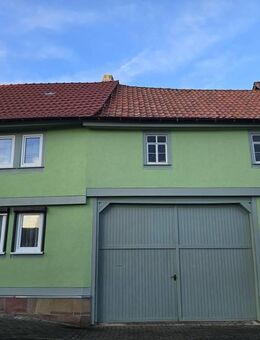 Zweiseitenhof mit großem Grundstück zum Sanieren - Nottleben