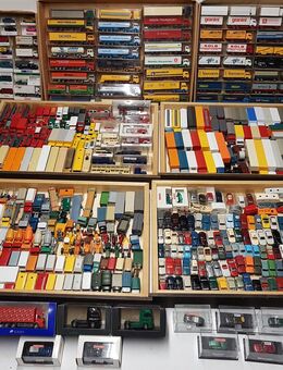 Wiking – H0 Sammlung von ca. 630 älteren Modellautos, sehr guter Zustand + Sondermodelle, tlw. OVP, - LKW - PKW -Busse- Feuerwehr- Polizei- Landwirtschaft- Baustelle- Post - Bovenden