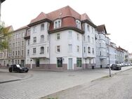 Großzügige und schöne 3-Zimmer-Altbauwohnung mit Loggia in direkter Nähe vom Rathaus - Wittenberge