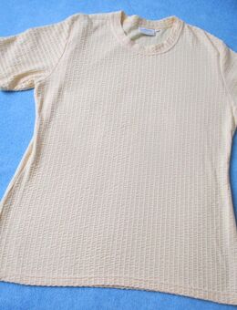 NEU * Original 1980er VINTAGE * Edel * DESIGNER * Struktur * Kurzarm * T- Shirt "CANDA" Gr. 40- 42, 44/ M- L * vanille- gelb * Pastell * - Riedlingen Zentrum