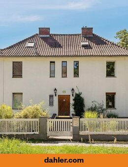 Großzügiges Zweifamilienhaus mit Südterrasse und Dachgarten in Bestlage nahe Mexikoplatz - Berlin