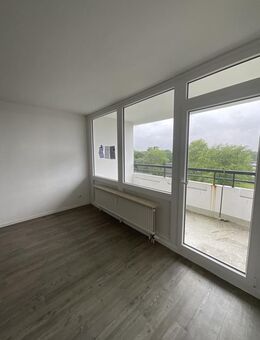 2-Zimmer-Wohnung in Mönchengladbach Wickrath-Mitte - Mönchengladbach