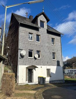 Großzügiges Mehrfamilienhaus mit 4 Einheiten, großer Terrasse & Garten - zentral in Betzdorf - Betzdorf