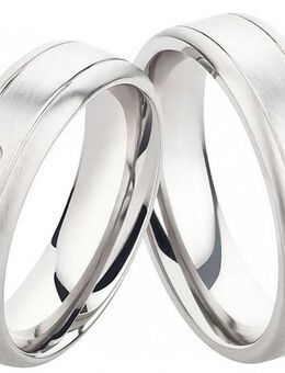 Edelstahlringe E322 mit Zirkonia oder Diamant und Gravur - Aholming