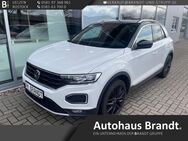 VW T-Roc, 1.5 TSI Sport dig El, Jahr 2021 - Rostock