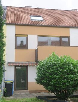 Reihenmittelhaus in bevorzugter Vorstadtlage - Nürnberg