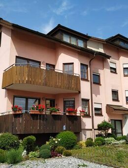 3-Zimmer-Eigentumswohnung - ruhig gelegen, mit herrlichem Ausblick - - Bad Mergentheim