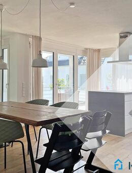 Innenstadtlage trifft auf Wohnkomfort - Neuwertige 4-Zimmer-Wohnung mit Stil - Reutlingen