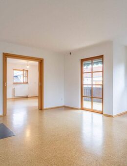 Stilvolles und geräumiges Zuhause auf zwei Ebenen in ruhiger Lage von Denklingen - Denklingen