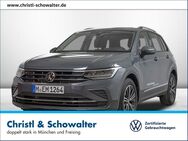 VW Tiguan, 2.0 TDI ACTIVE, Jahr 2022 - München