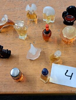 mini flacons 15 stück unbenutzt - Wuppertal