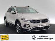 VW T-Roc, 1.0 TSI Move, Jahr 2023 - Krefeld