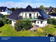 Wohnen wie im Märchen - modernes Schlösschen am Seddiner See mit Traumgarten - Michendorf