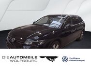 VW Passat Variant, 1.5 eTSI Business, Jahr 2024 - Wolfsburg