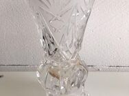 VASE MIT FÜSSCHEN UND SCHLEUDERSTERN 50-60 JAHRE in 63762