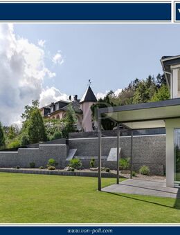 Exklusives Anwesen mit Wellnessoase und großer Tiefgarage in toller Feldbergblicklage von Schmitten - Schmitten