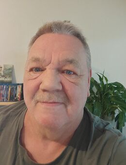 Welche liebe Frau möchte mit mir noch ein paar schöne Jahre erleben. - Hückeswagen (Schloss-Stadt) Zentrum