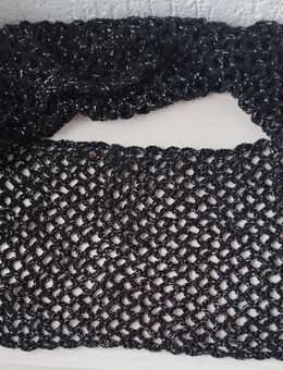 Loopschal Rundschal Damen schwarz mit Glitzergarn unbenutzt - Kerken