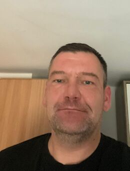 Suche eine Frau das Alter ist mir egal - Lützen
