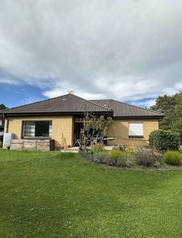 Wohlfühl-Bungalow mit großem Garten in guter Lage - Eschwege