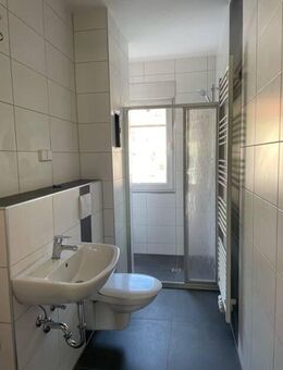 ERSTBEZUG schöne 3,0-Raum-Wohnung mit großem Balkon (1037-2703) - Zerbst (Anhalt)